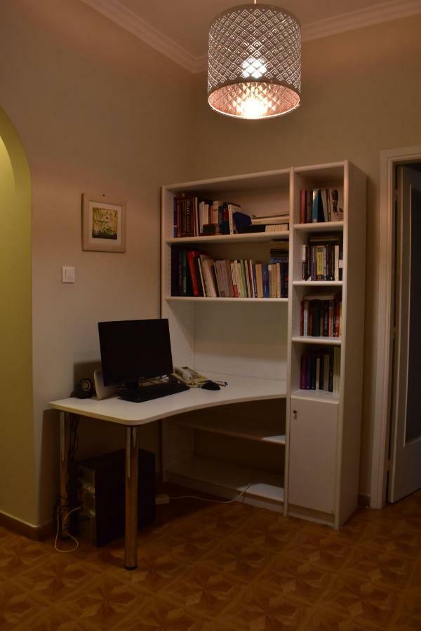 Chic Central Apartment In Evangelismos Metro Station Athena Bagian luar foto